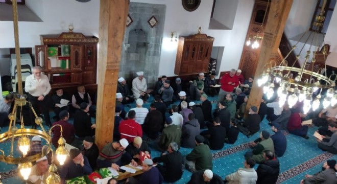 1001 Hatim okumaları devam ediyor