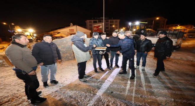 Akpunar dan belediye personeline motivasyon desteği