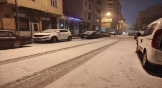 Erzurum ve Ardahan karla buluştu